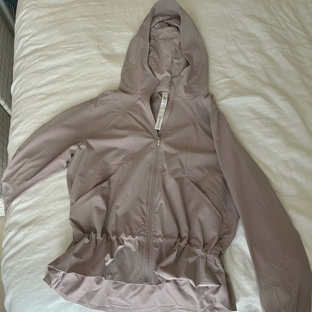 Lululemon Mauve Jacket with Hood and Zipper